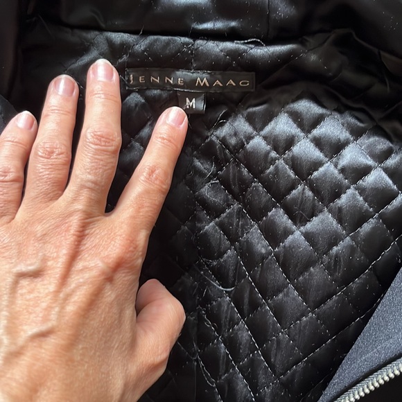 Jenne Maac medium fall coat with hood and zipper - Picture 6 of 7